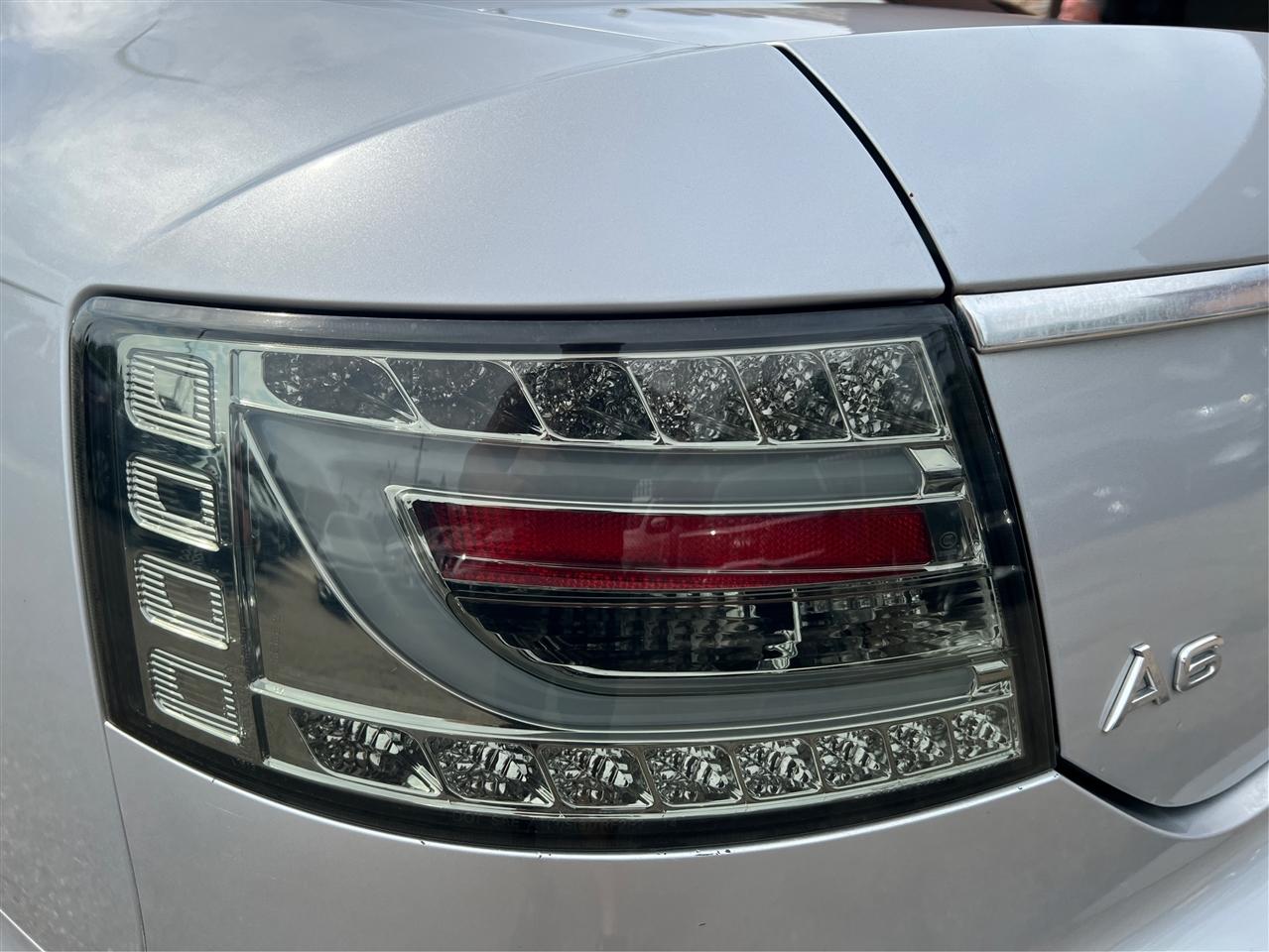 Audi A6 4dr Sdn 3.2L quattro Auto 2005