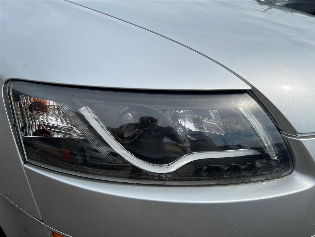 Audi A6 4dr Sdn 3.2L quattro Auto 2005