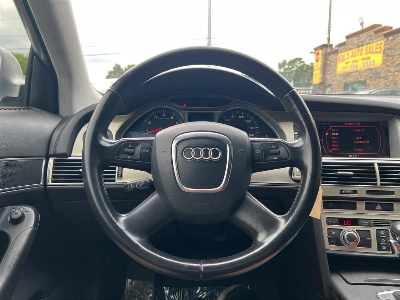 Audi A6 4dr Sdn 3.2L quattro Auto 2005