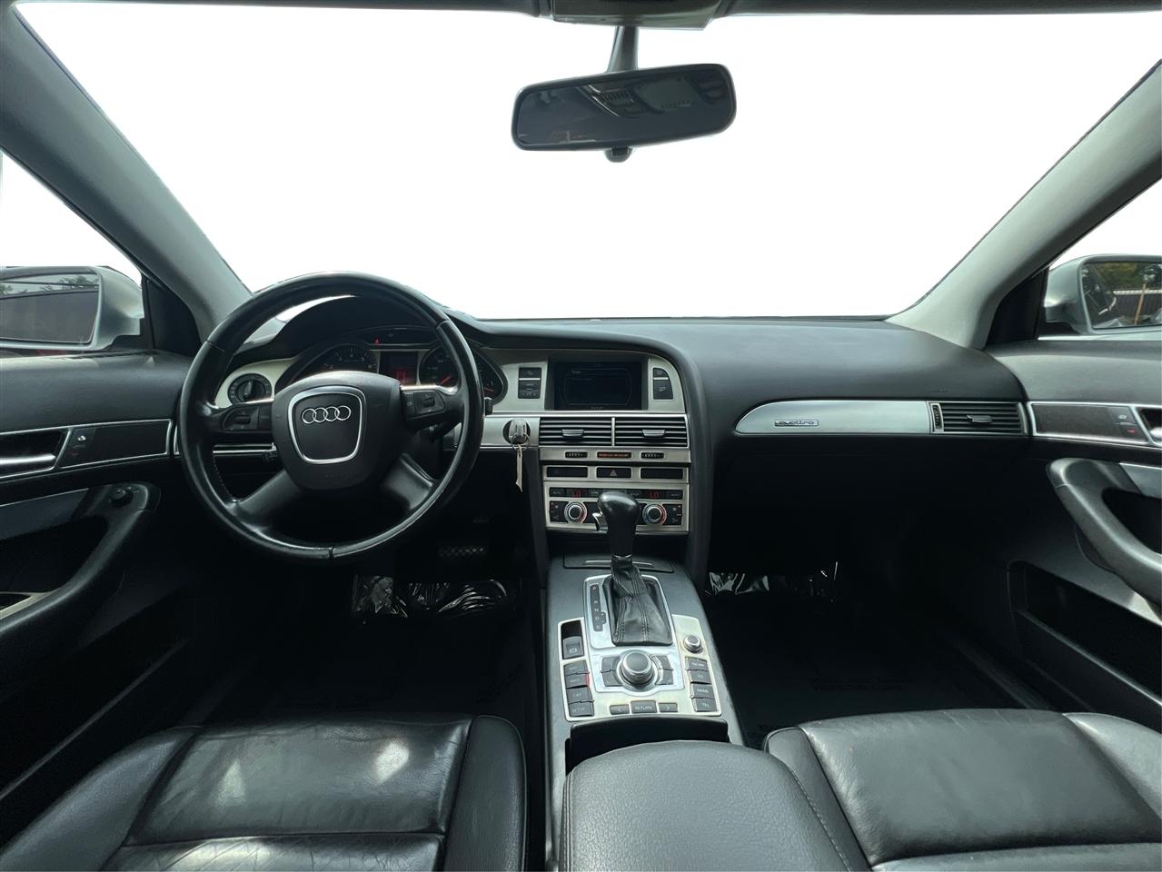 Audi A6 4dr Sdn 3.2L quattro Auto 2005