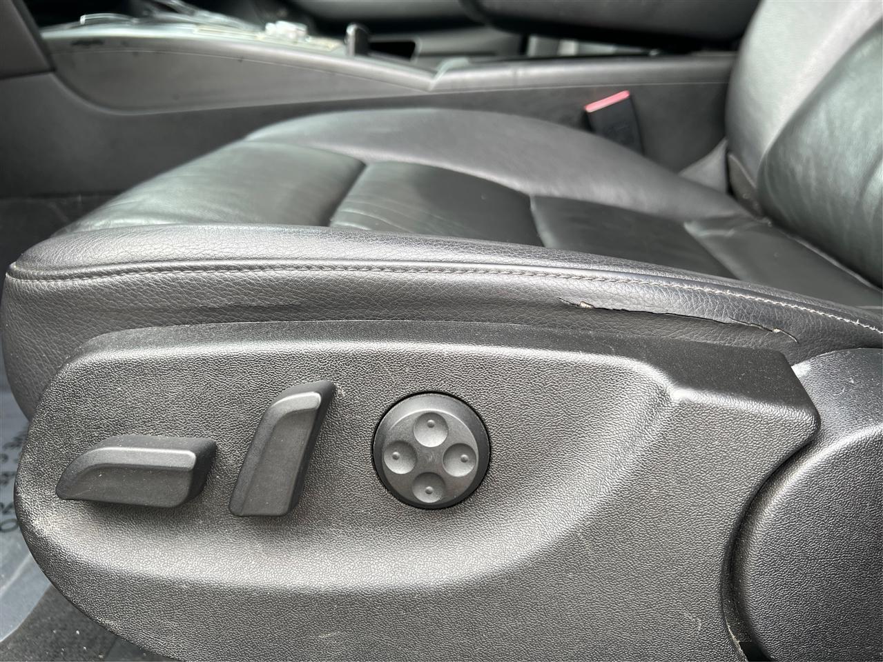Audi A6 4dr Sdn 3.2L quattro Auto 2005