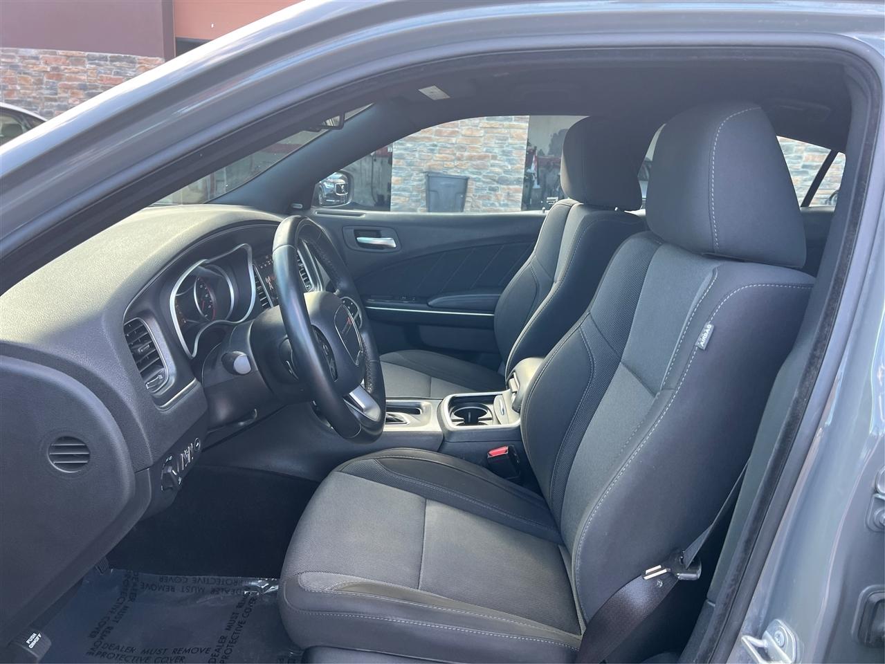 Dodge Charger SXT Plus RWD 2018