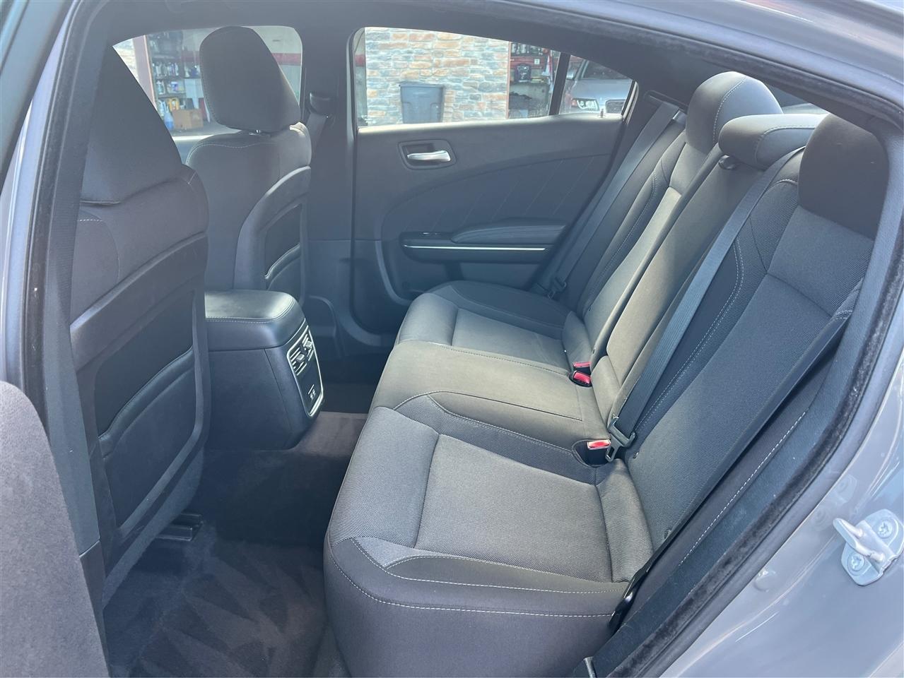 Dodge Charger SXT Plus RWD 2018