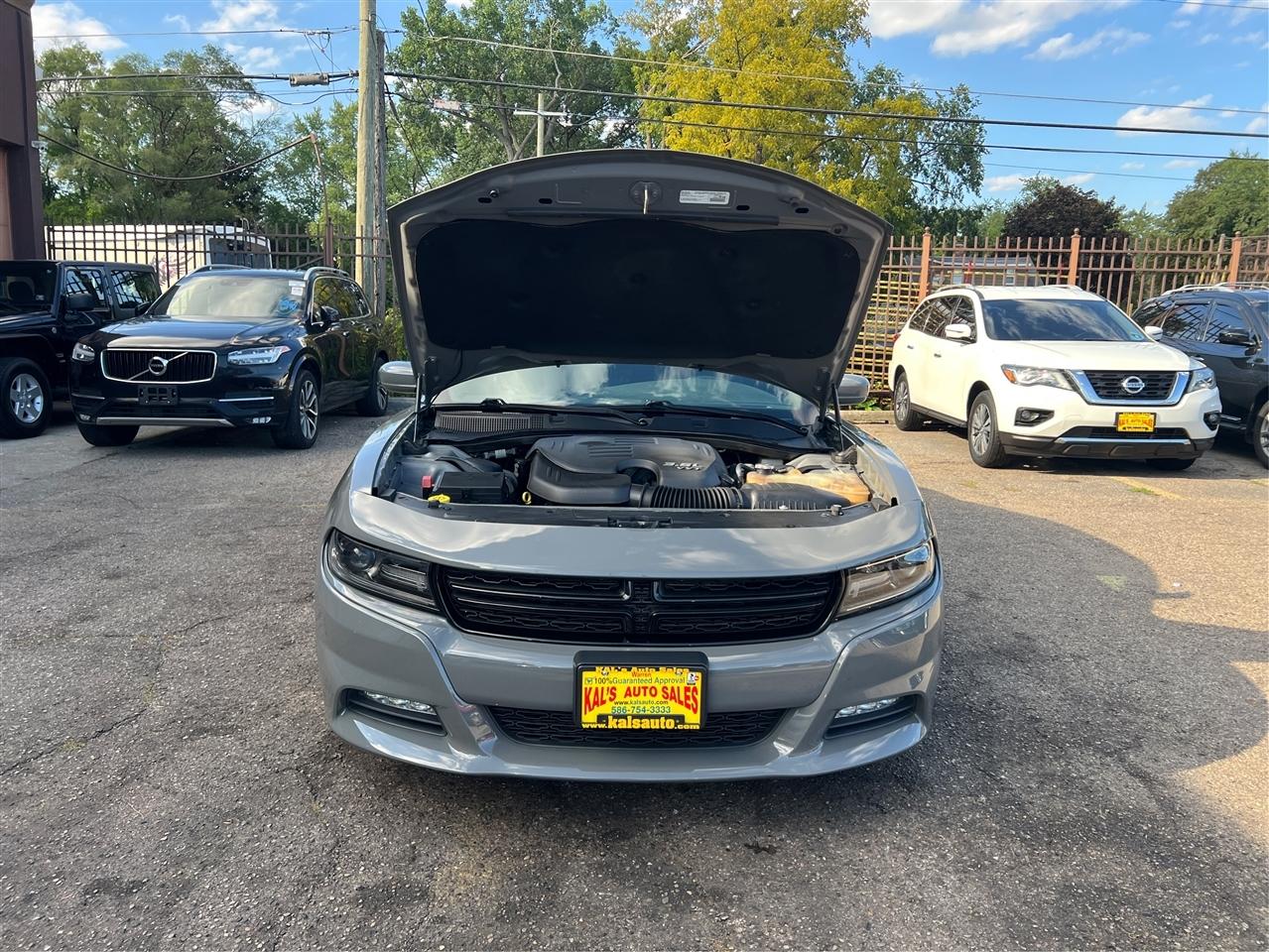 Dodge Charger SXT Plus RWD 2018