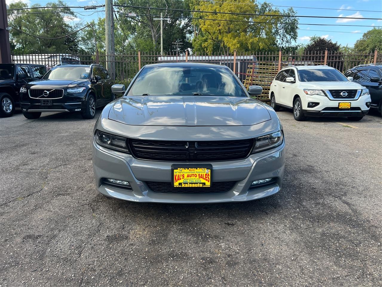 Dodge Charger SXT Plus RWD 2018
