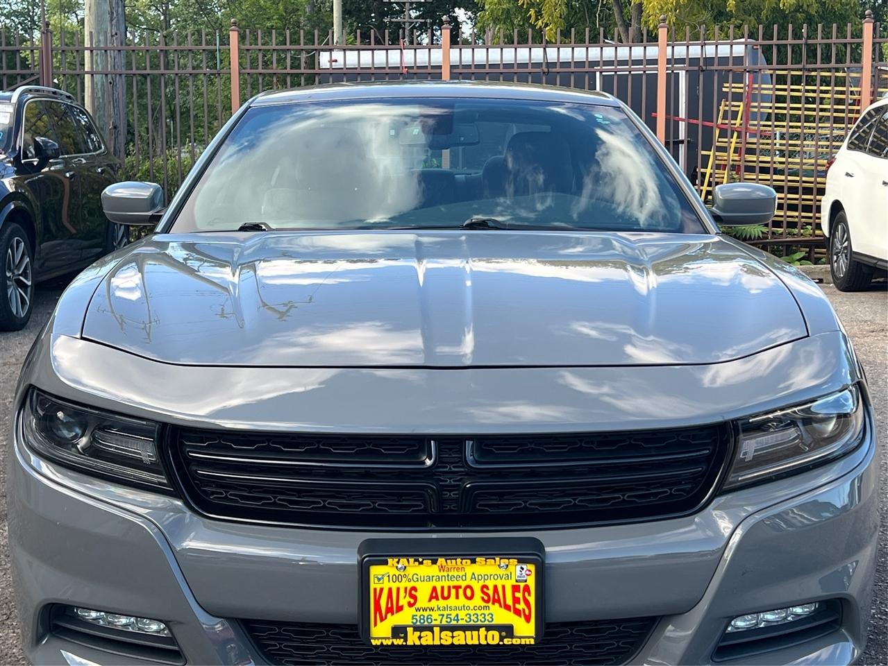 Dodge Charger SXT Plus RWD 2018