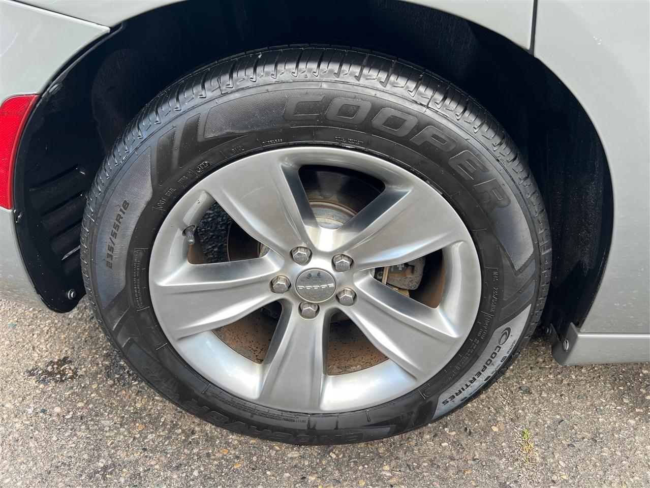 Dodge Charger SXT Plus RWD 2018