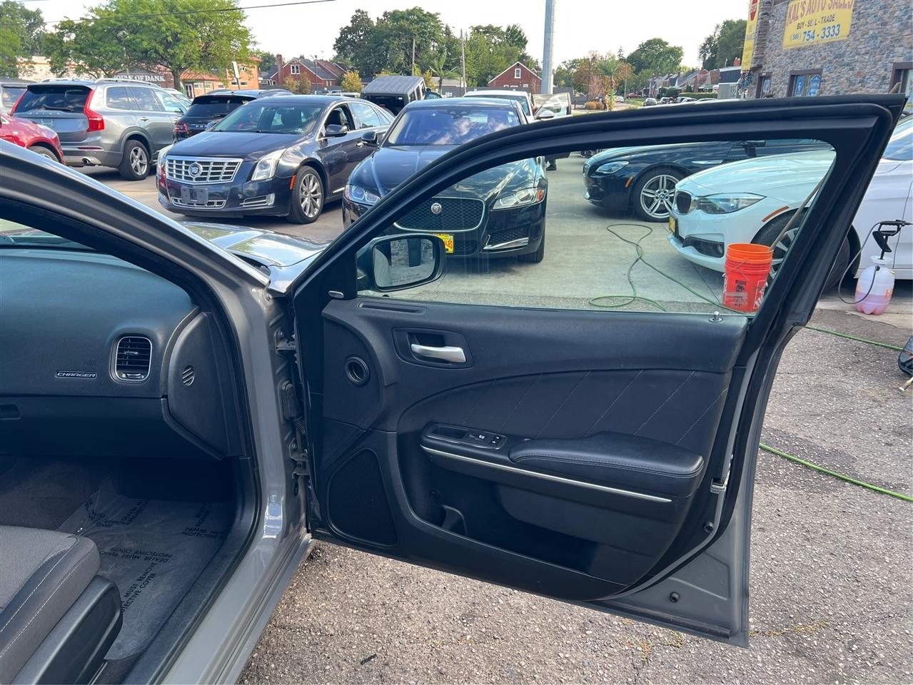 Dodge Charger SXT Plus RWD 2018