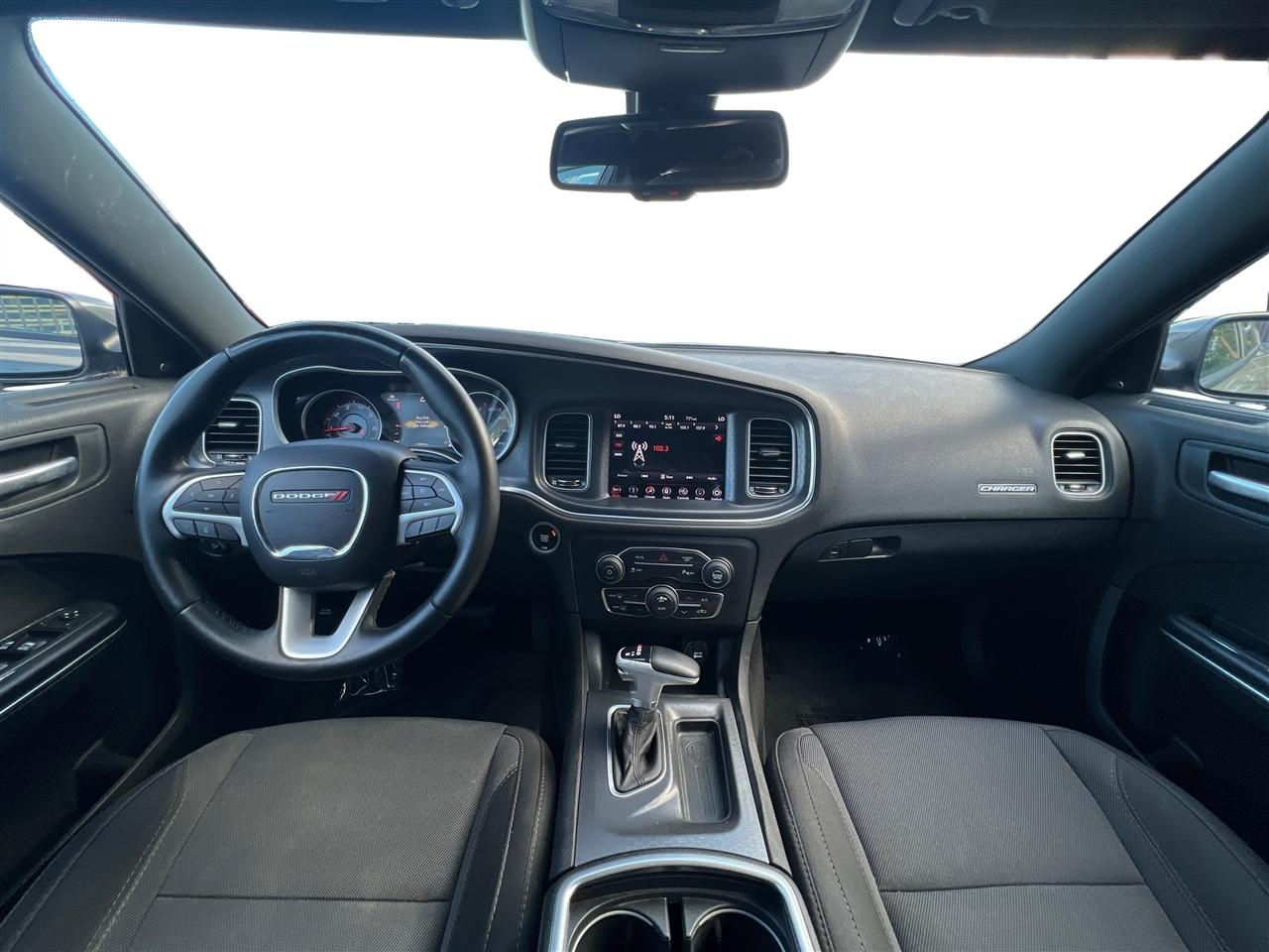 Dodge Charger SXT Plus RWD 2018