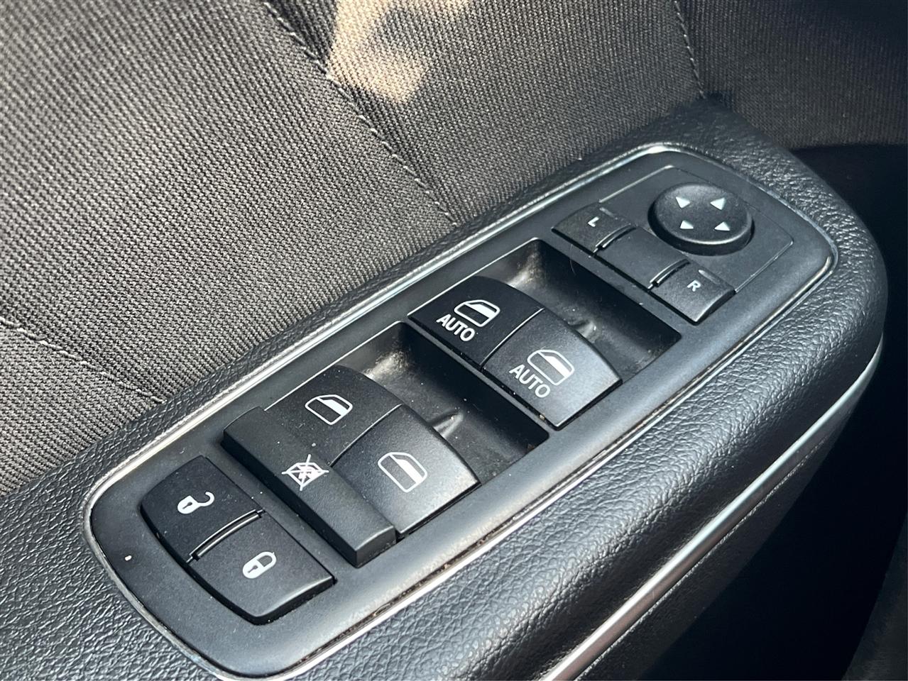 Dodge Charger SXT Plus RWD 2018