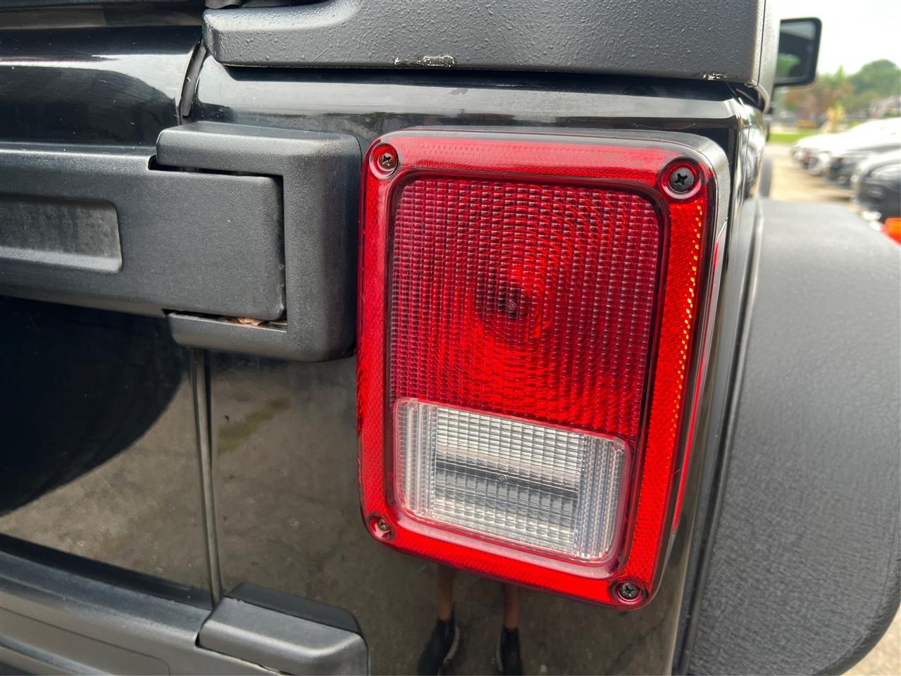 Jeep Wrangler 4WD 2dr Sport 2012
