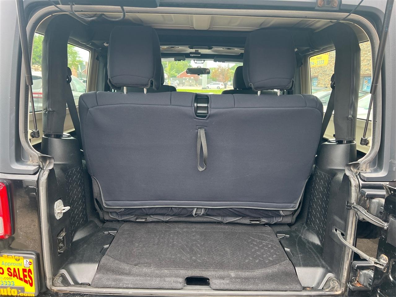 Jeep Wrangler 4WD 2dr Sport 2012