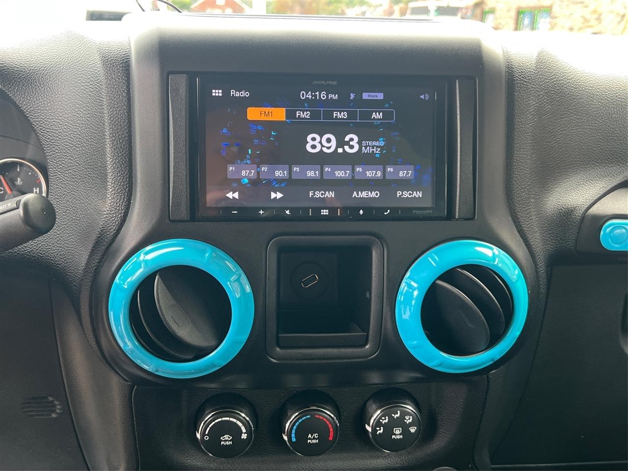 Jeep Wrangler 4WD 2dr Sport 2012