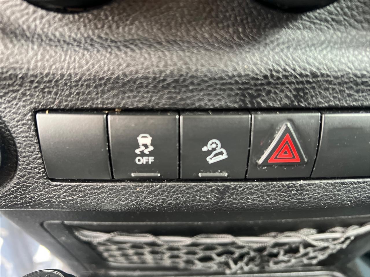 Jeep Wrangler 4WD 2dr Sport 2012