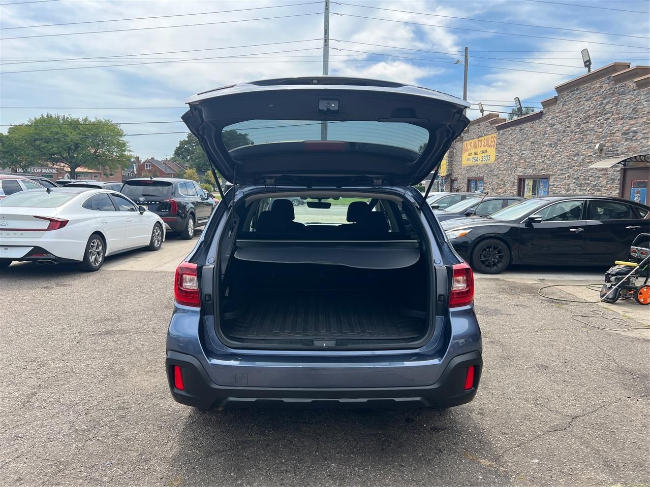 Subaru Outback 2.5i Premium 2018