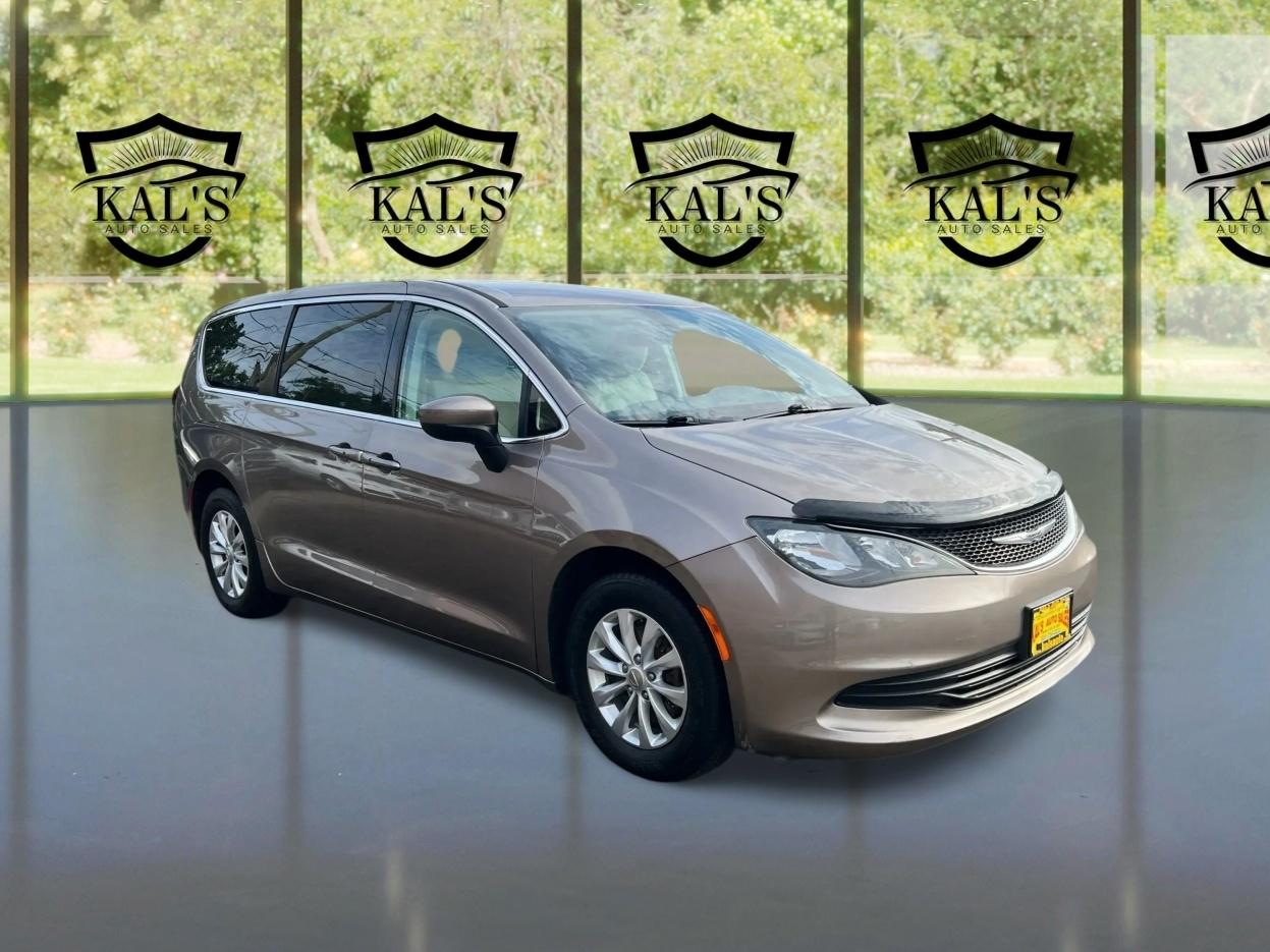Chrysler Pacifica Touring FWD 2017