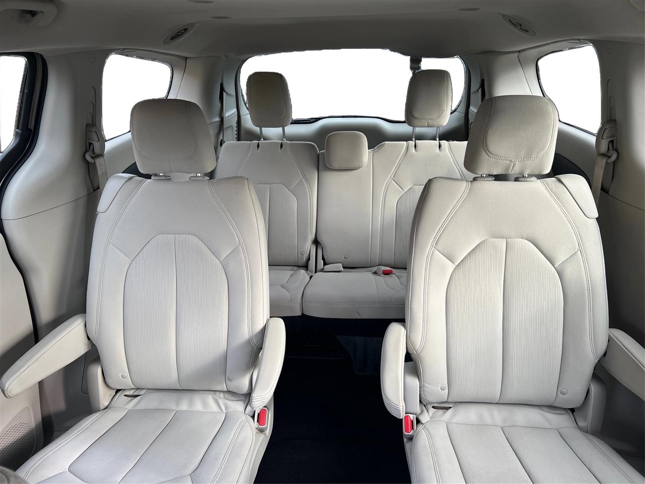 Chrysler Pacifica Touring FWD 2017