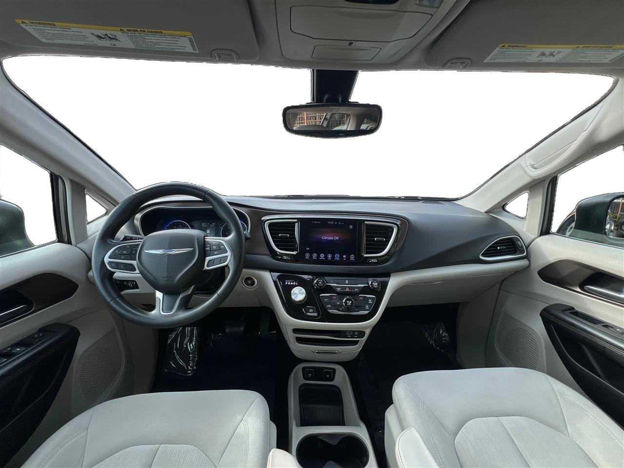 Chrysler Pacifica Touring FWD 2017