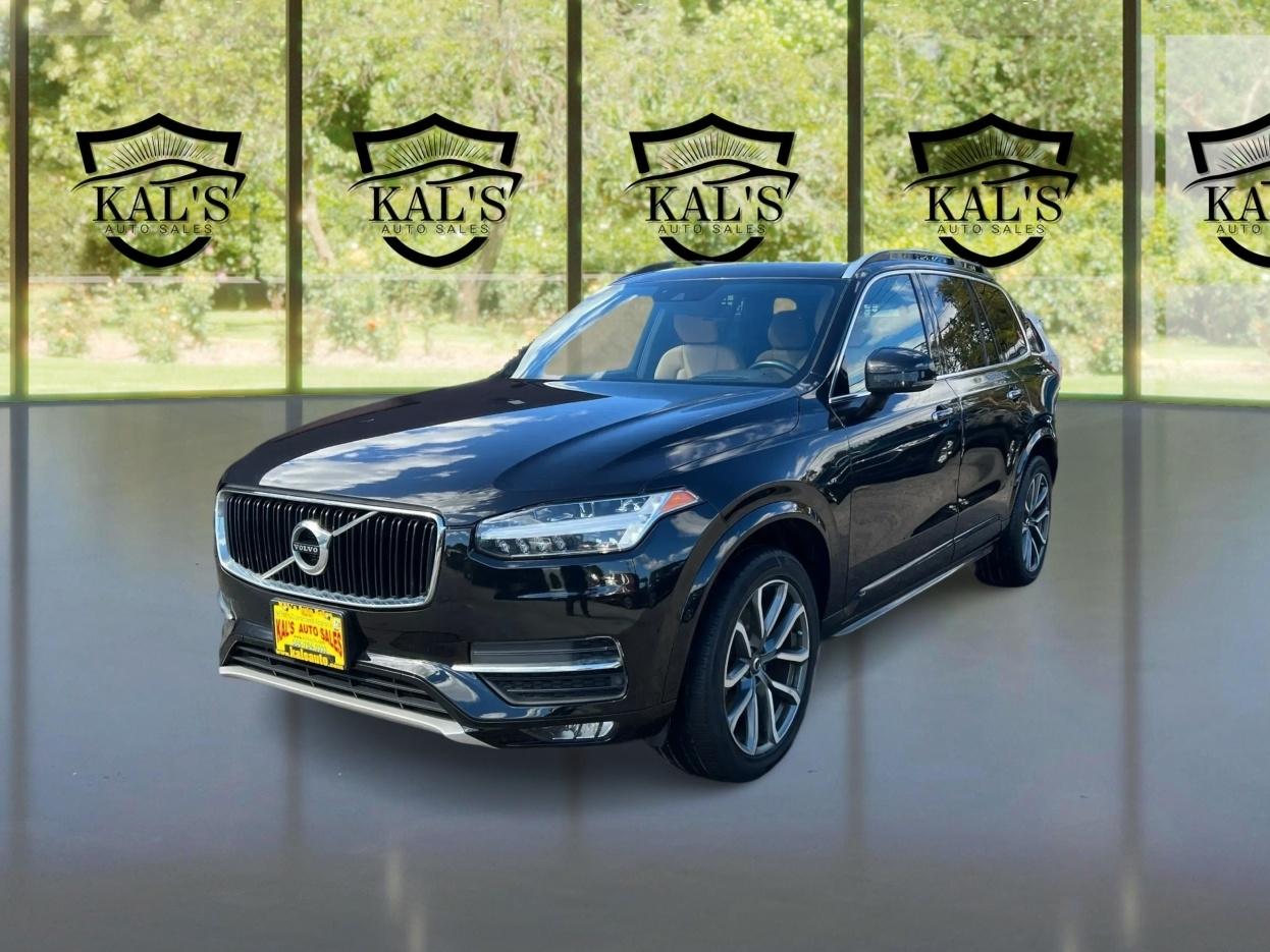 2019 Volvo XC90 T6 AWD Momentum