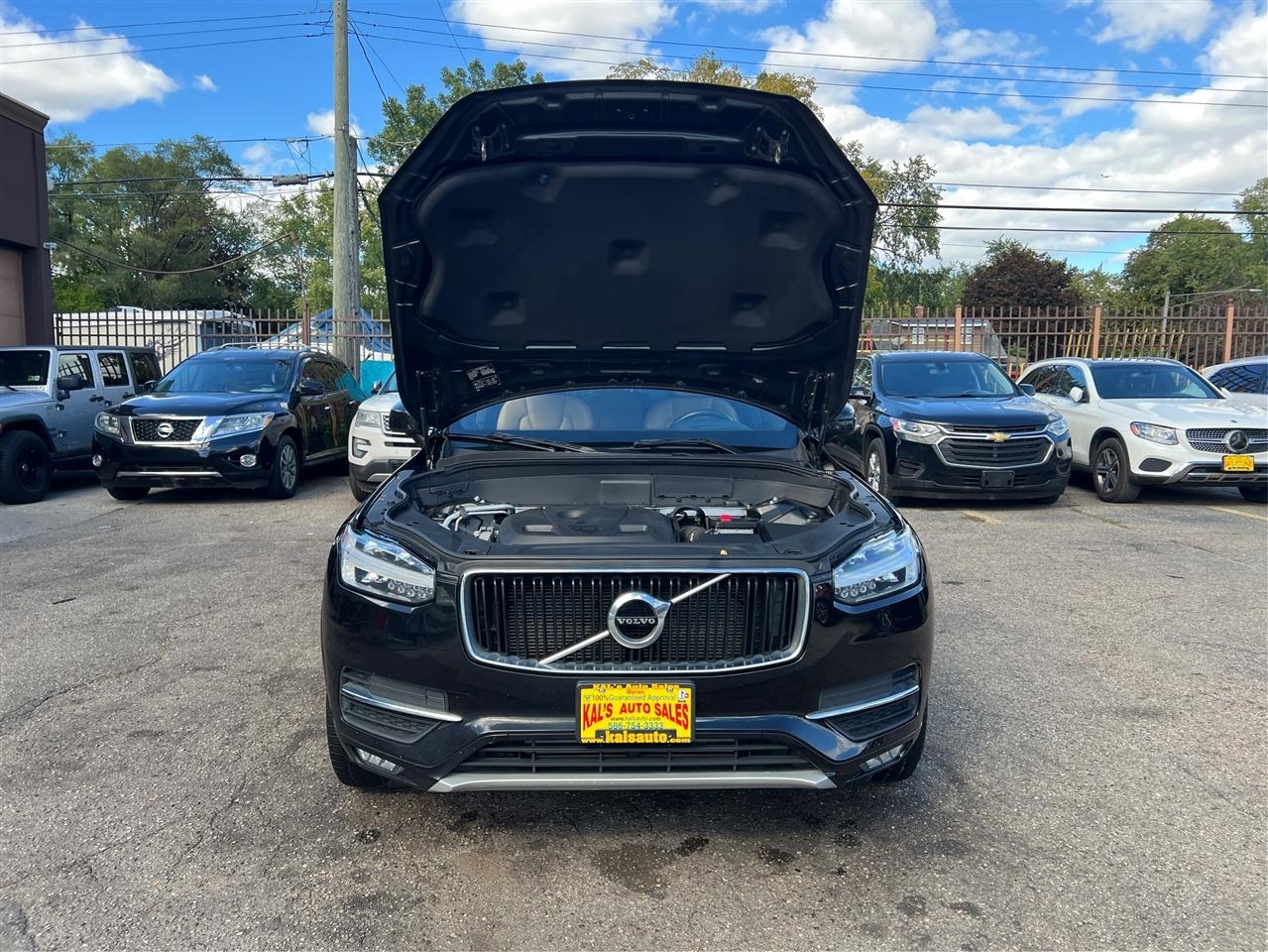 Volvo XC90 T6 AWD Momentum 2019