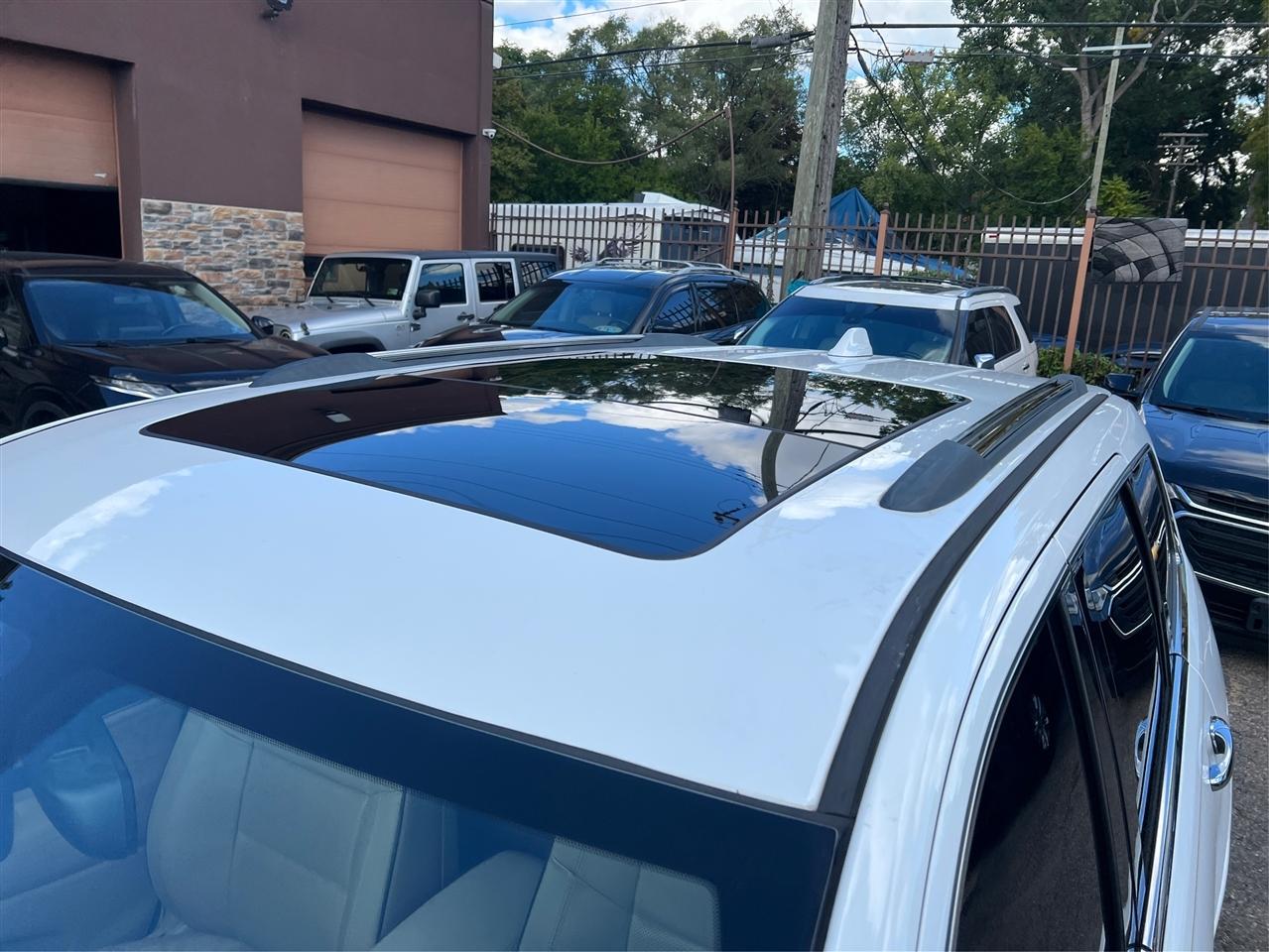 Jeep Grand Cherokee 4WD 4dr Overland 2015