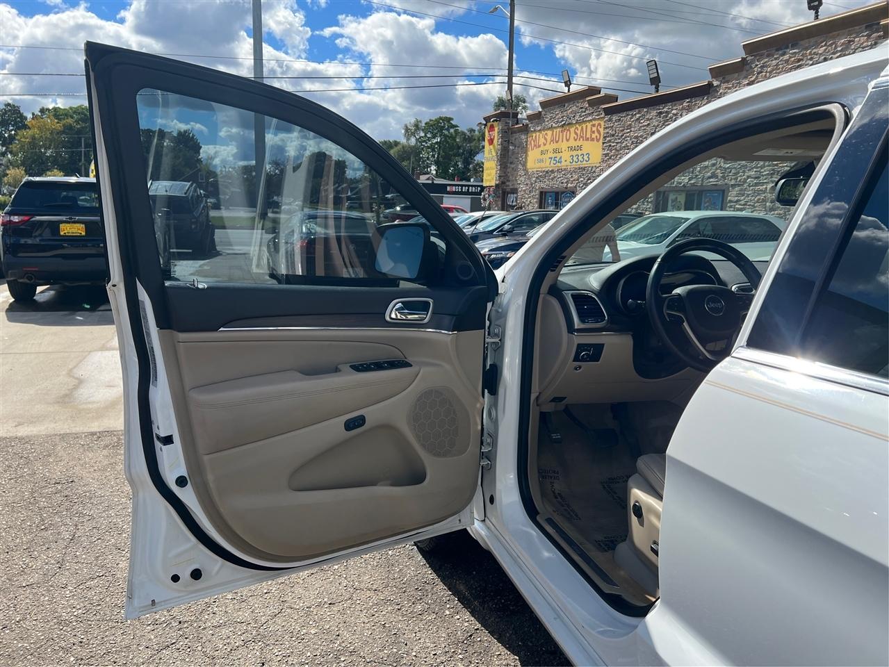 Jeep Grand Cherokee 4WD 4dr Overland 2015