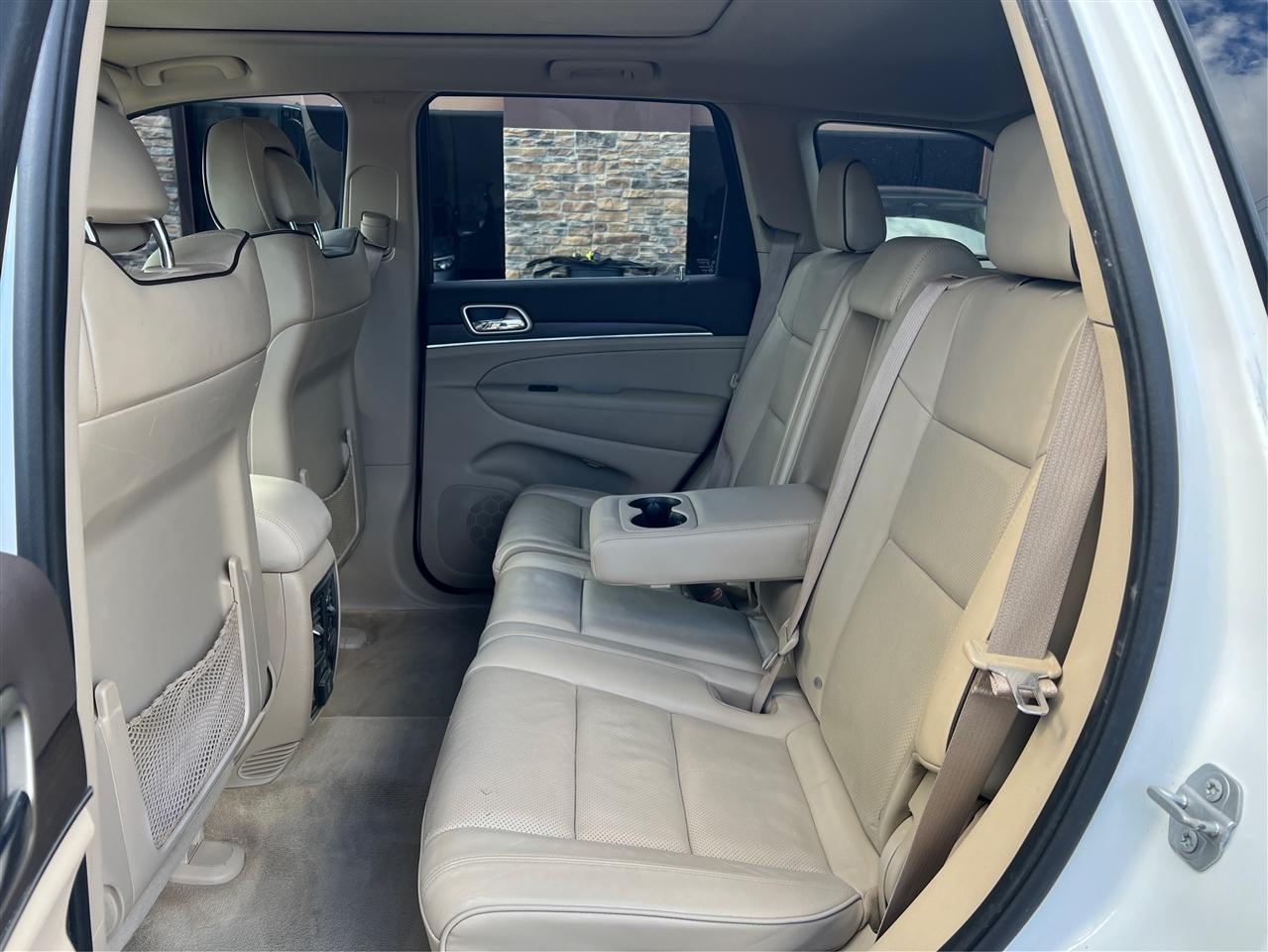 Jeep Grand Cherokee 4WD 4dr Overland 2015