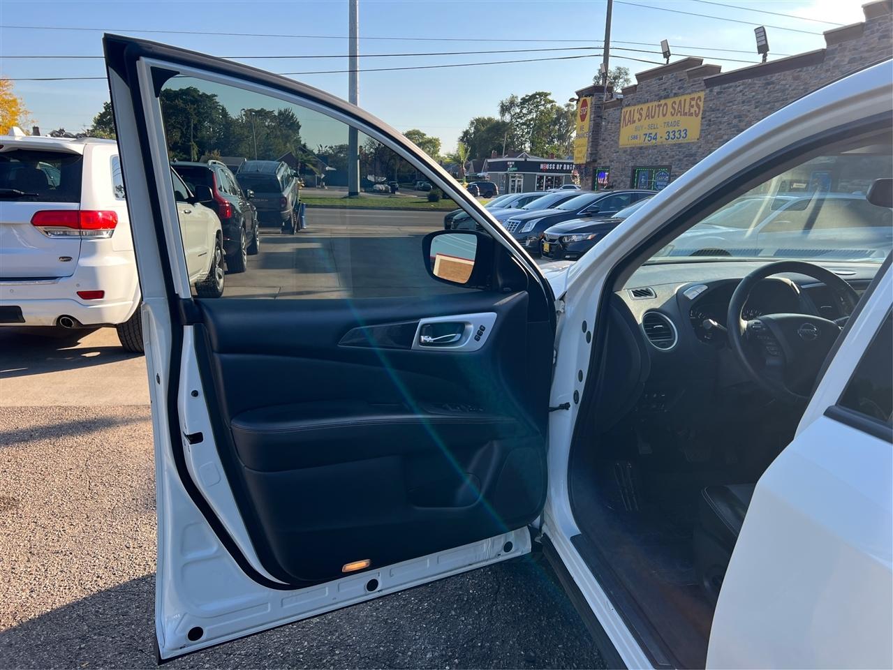 Nissan Pathfinder Rock Creek 4D SUV 4WD 2020