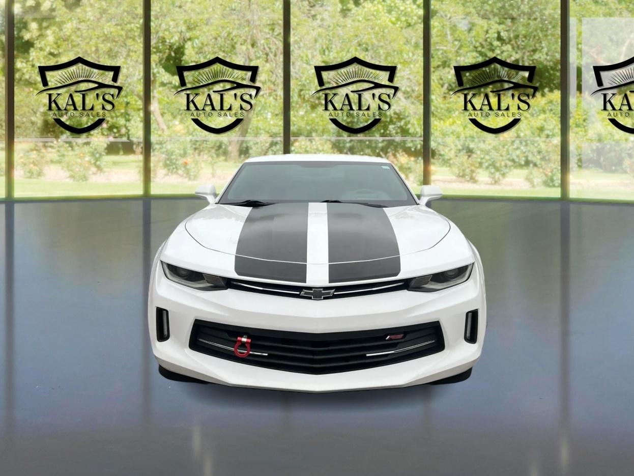 Chevrolet Camaro 2dr Cpe 2LT 2018
