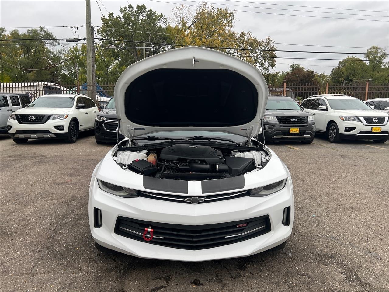 Chevrolet Camaro 2dr Cpe 2LT 2018
