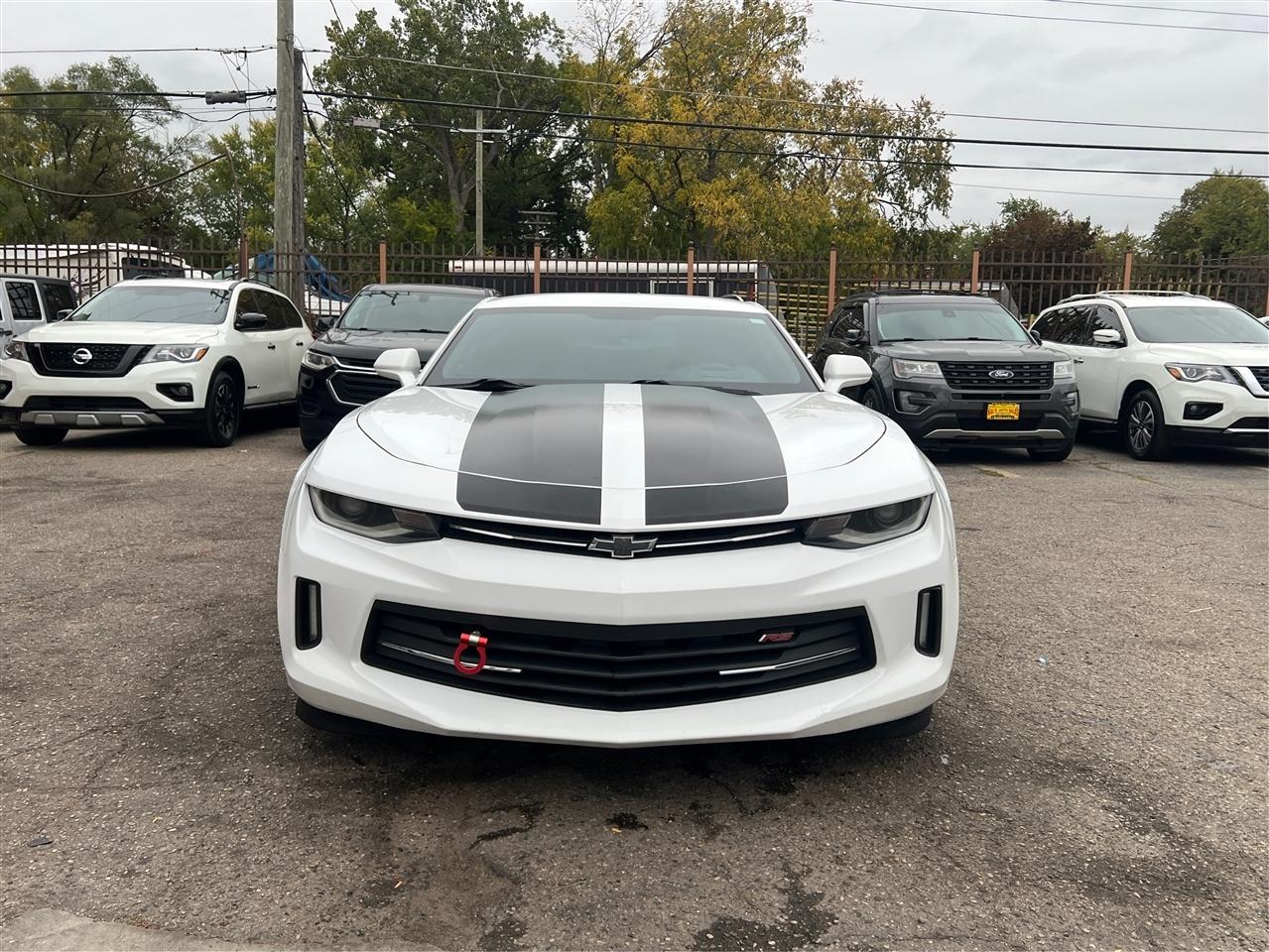 Chevrolet Camaro 2dr Cpe 2LT 2018