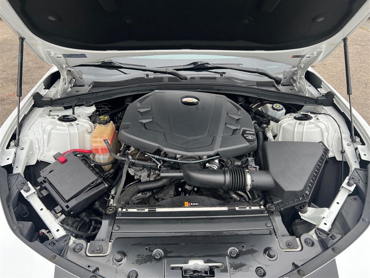 Chevrolet Camaro 2dr Cpe 2LT 2018