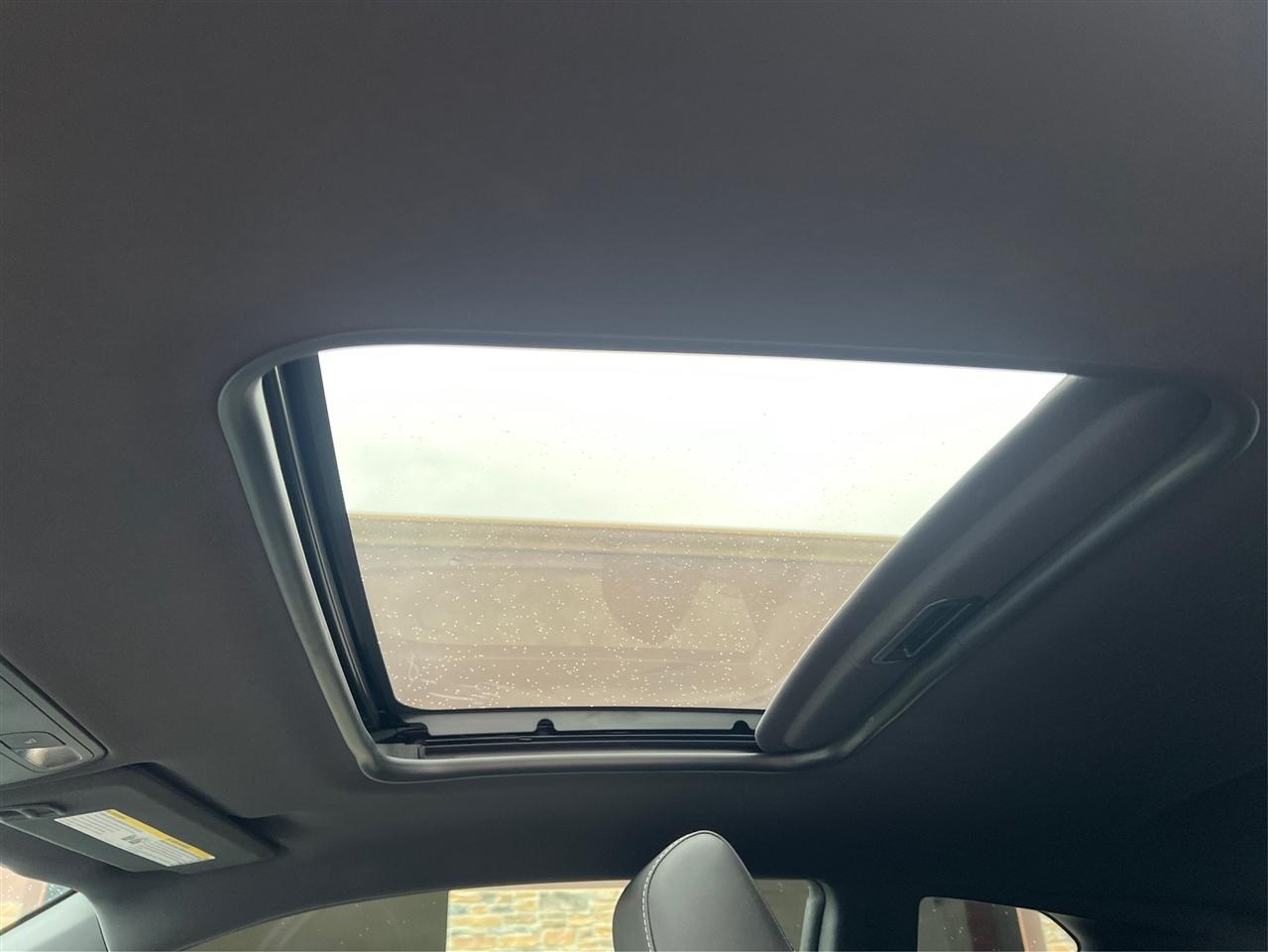 Chevrolet Camaro 2dr Cpe 2LT 2018