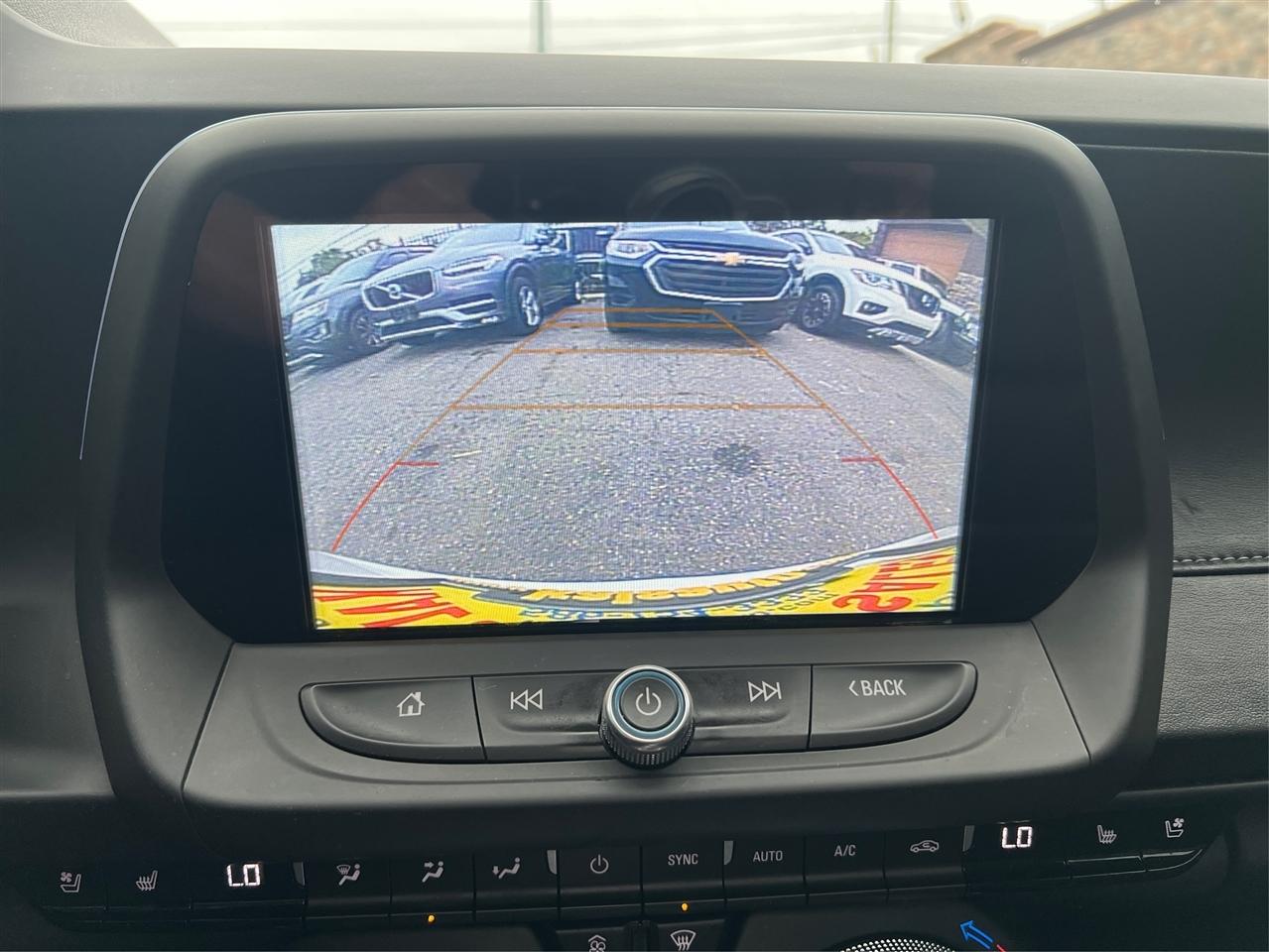 Chevrolet Camaro 2dr Cpe 2LT 2018