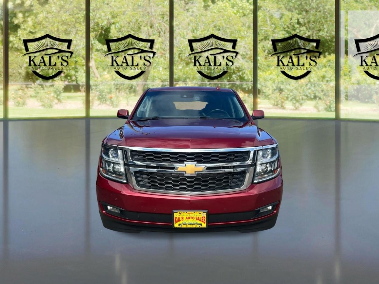 Chevrolet Suburban 4WD 4dr 1500 LT 2016