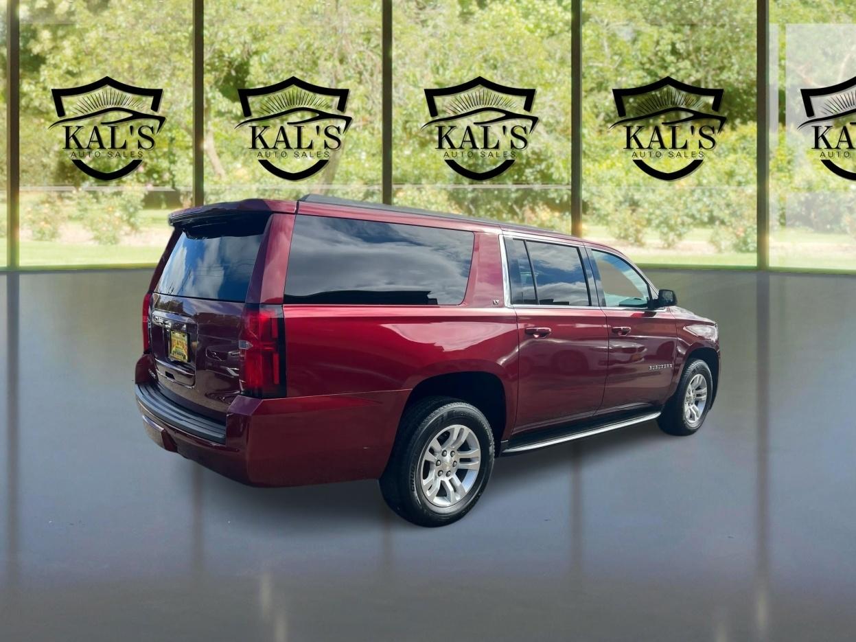 Chevrolet Suburban 4WD 4dr 1500 LT 2016