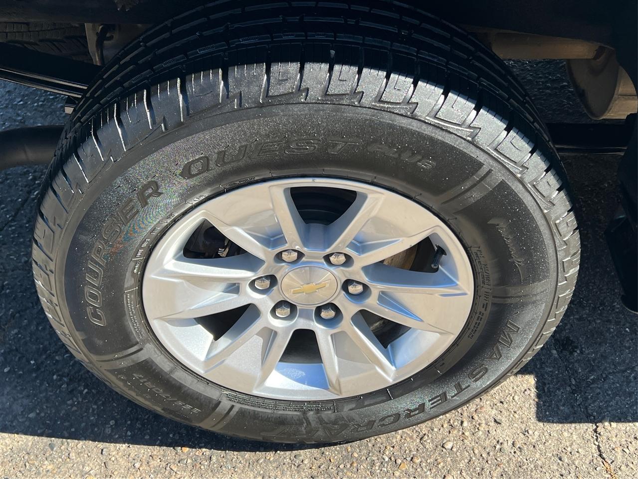 Chevrolet Silverado 1500 2WD Crew Cab 147" LT 2020