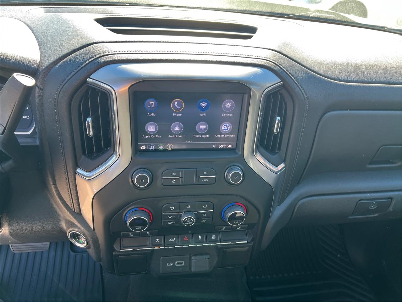 Chevrolet Silverado 1500 2WD Crew Cab 147" LT 2020