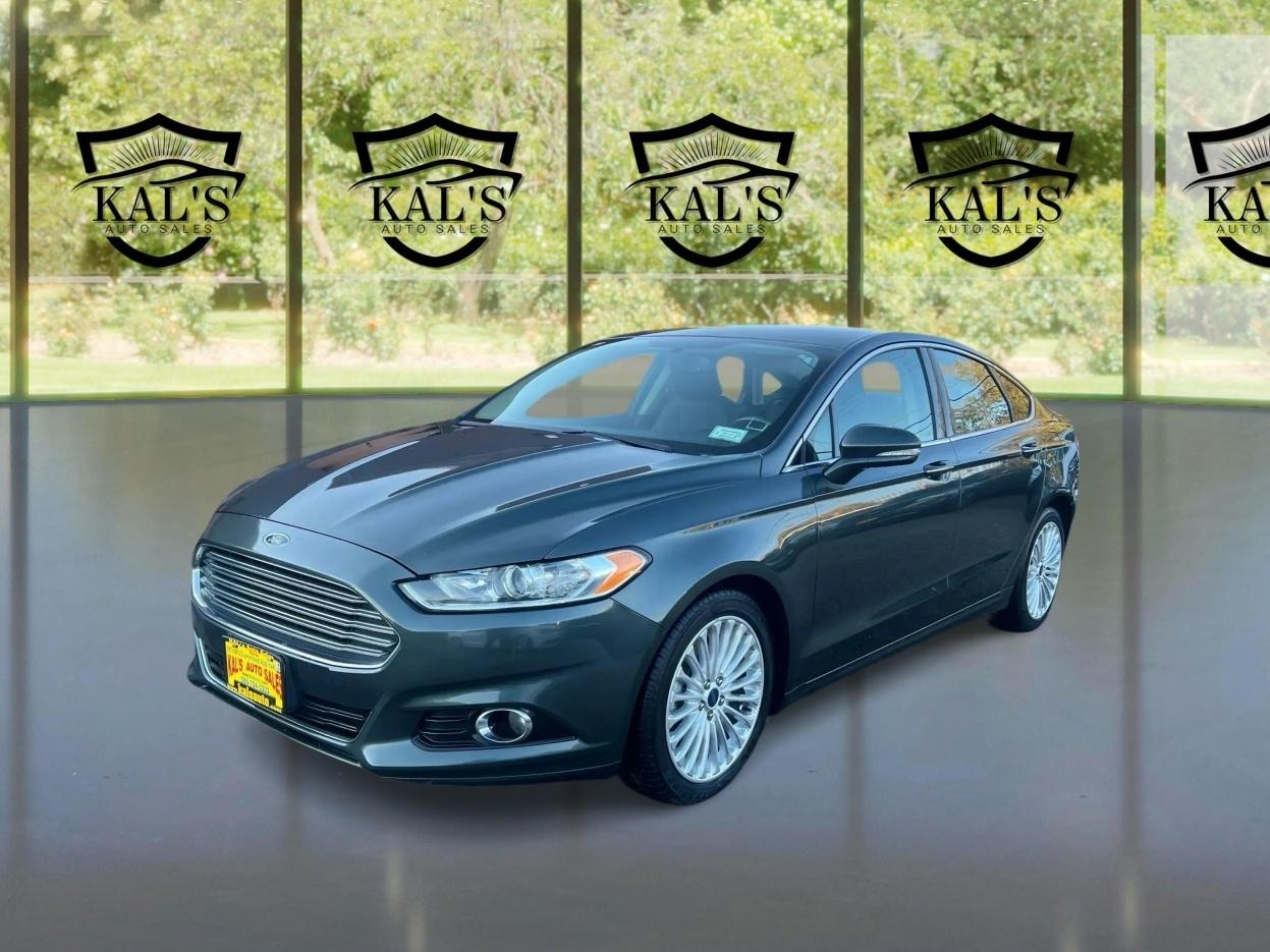 2016 Ford Fusion 4dr Sdn Titanium FWD