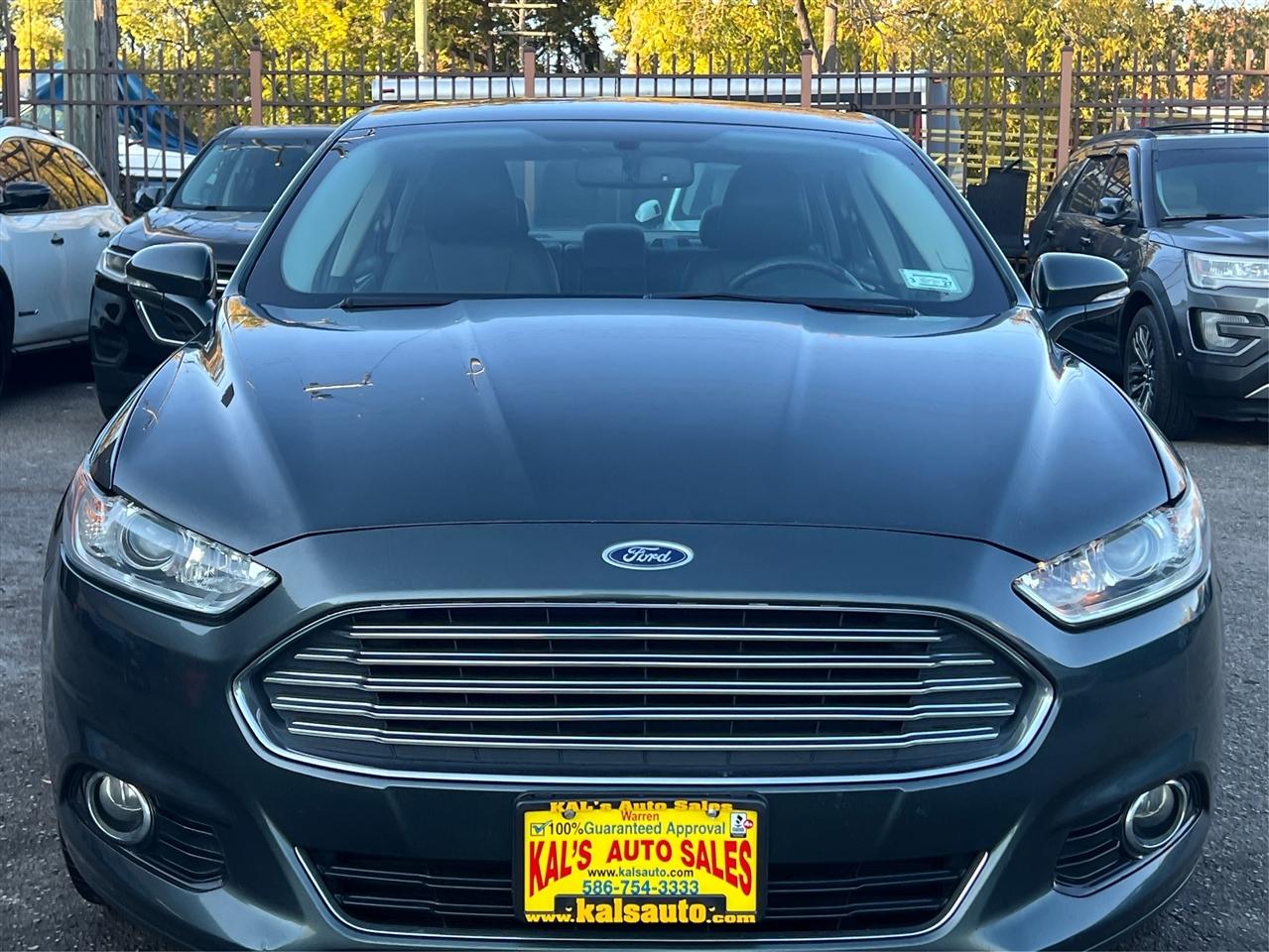 Ford Fusion 4dr Sdn Titanium FWD 2016