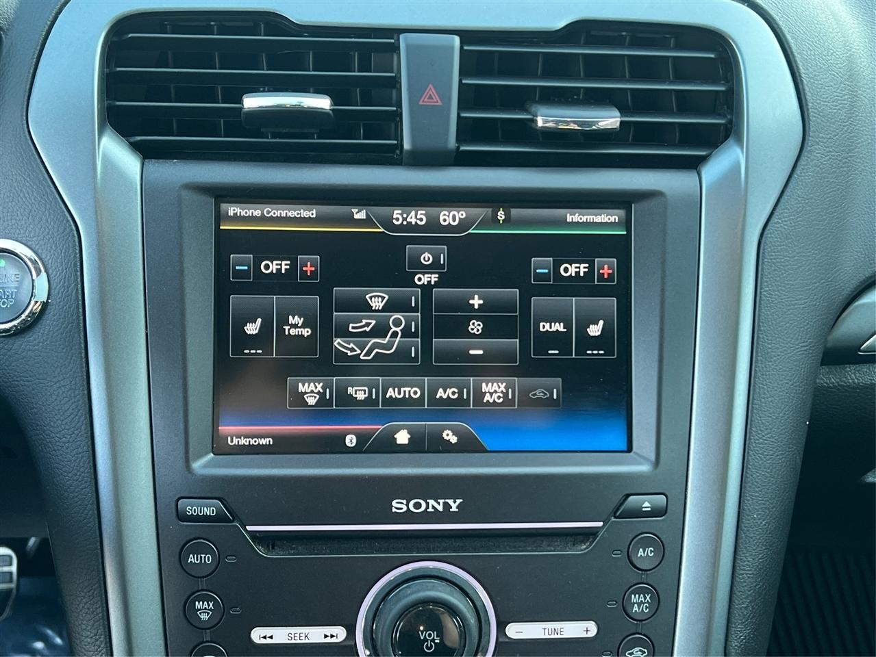 Ford Fusion 4dr Sdn Titanium FWD 2016