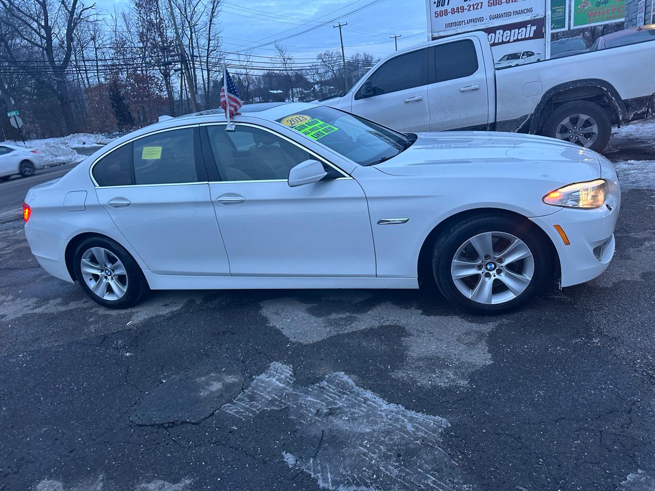 BMW 5-Series 528i xDrive 2013