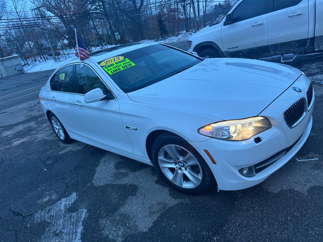 BMW 5-Series 528i xDrive 2013