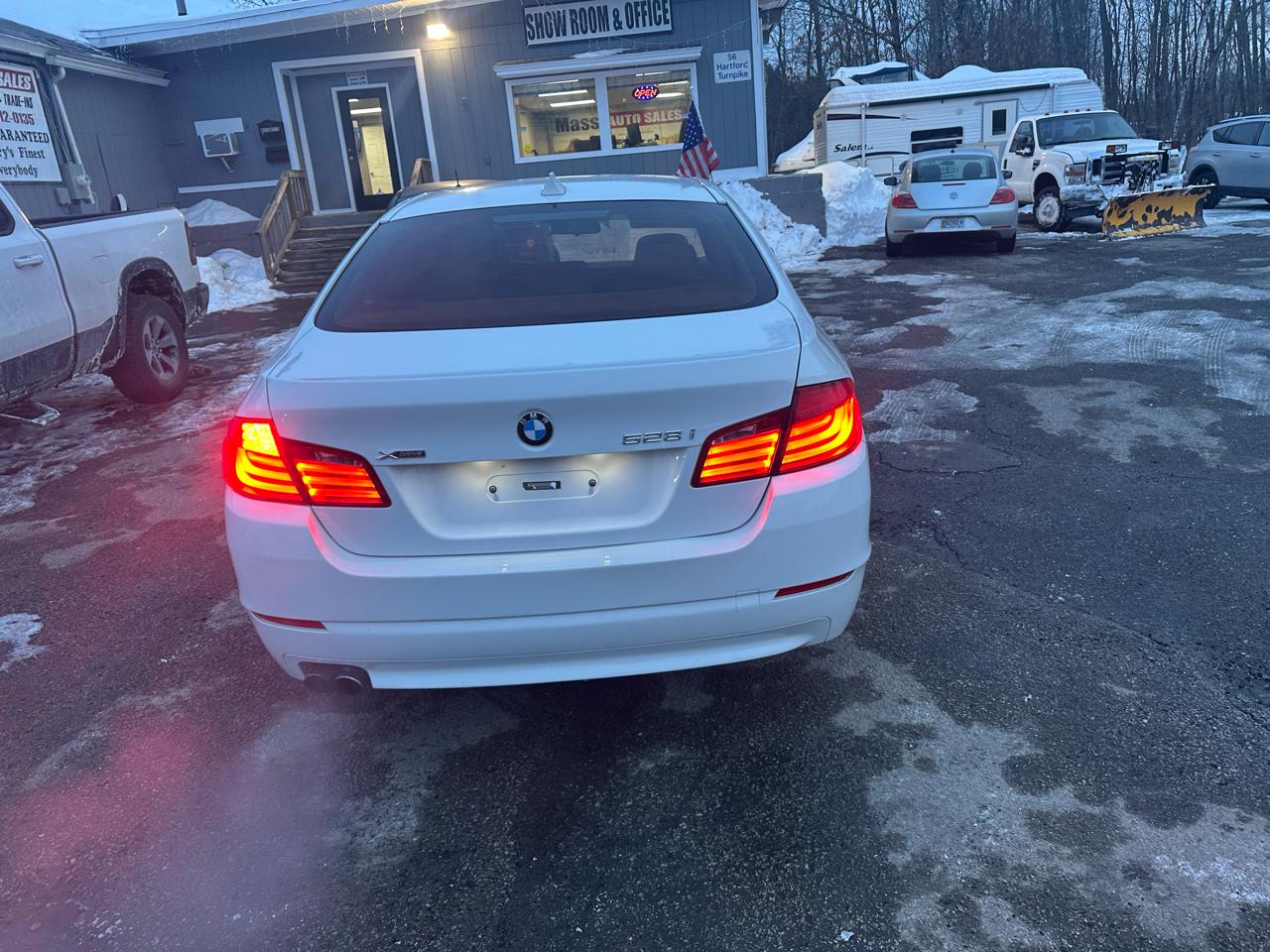 BMW 5-Series 528i xDrive 2013