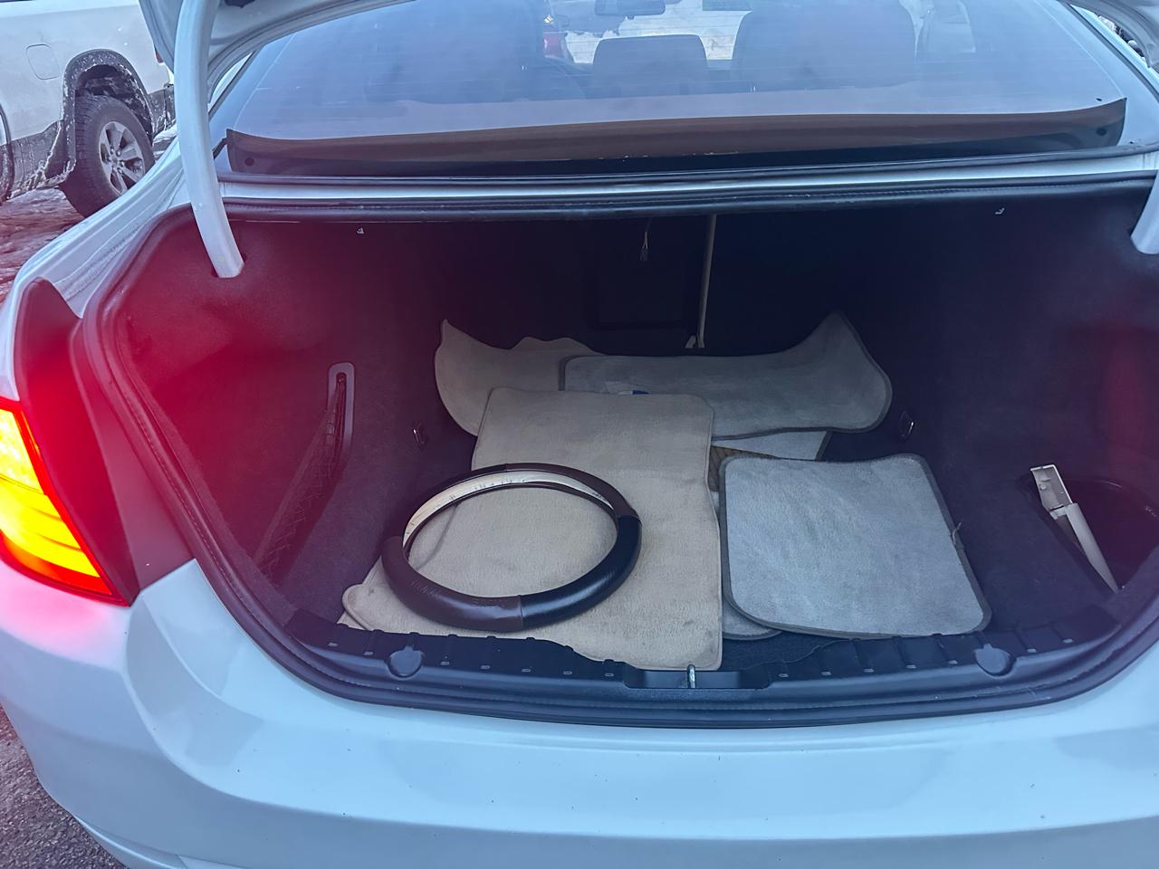 BMW 5-Series 528i xDrive 2013