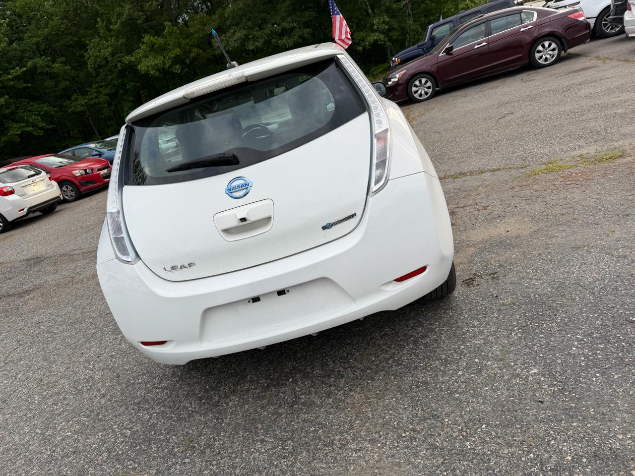 Nissan Leaf SV 2013