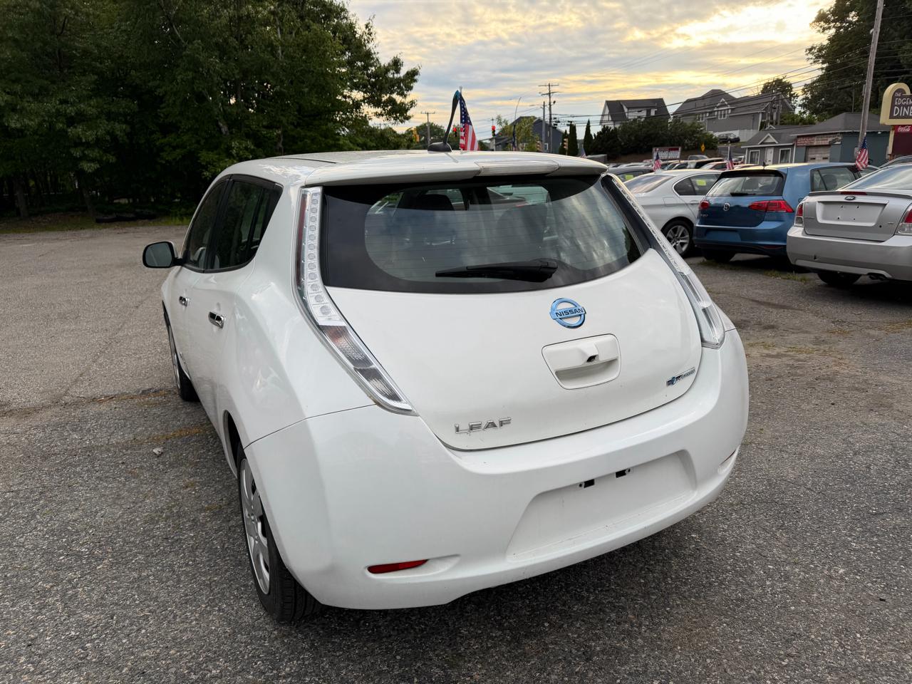 Nissan Leaf SV 2013