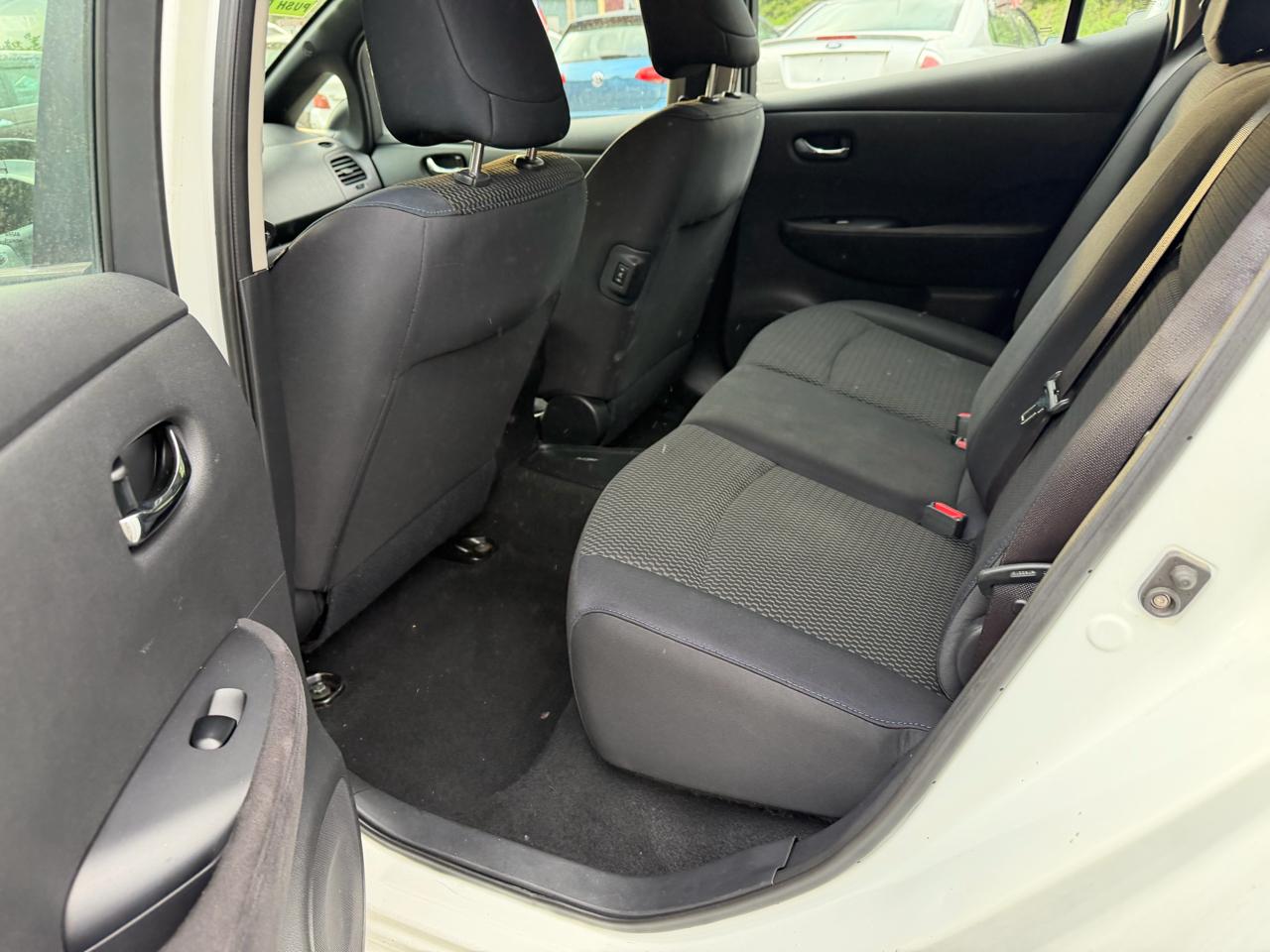 Nissan Leaf SV 2013