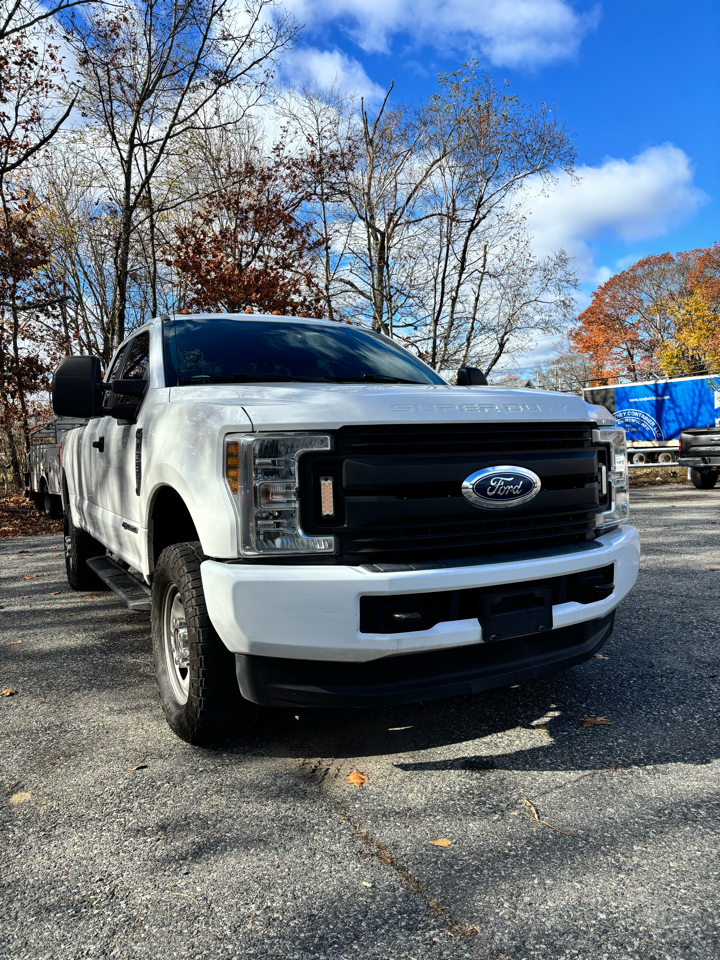 Ford F-350 SD XL SuperCab 4WD 2019