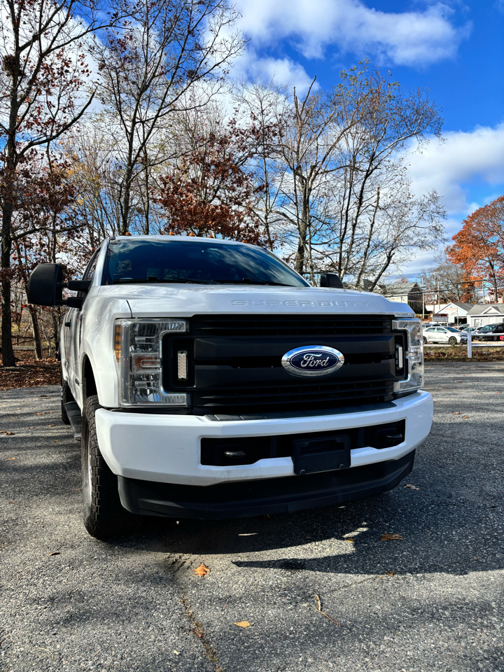 Ford F-350 SD XL SuperCab 4WD 2019